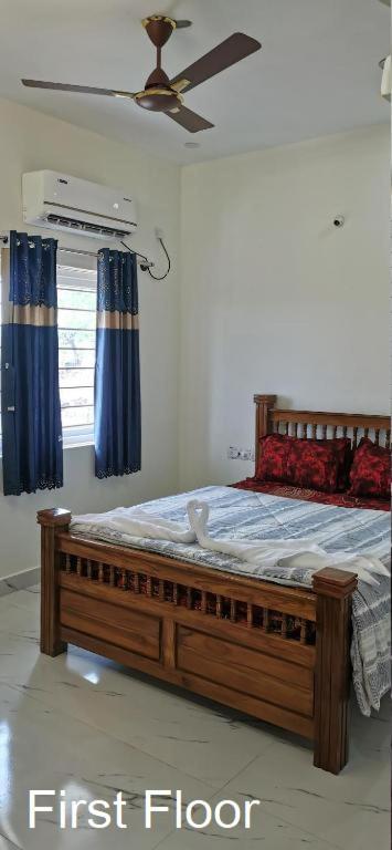 Olive Hills - Families Only - Full Duplex House - Holiday home Yelagiri